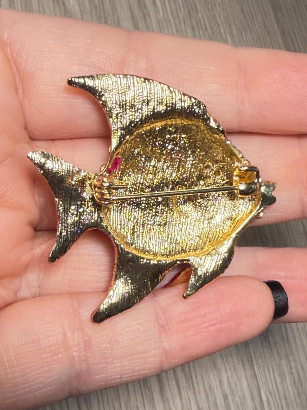 Angelfish Brooch Pink AB Rhinestones Tropical Fish 1.75 inches - Picture 5 of 7